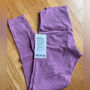 New with tag Lululemon ribbed aligns 28”